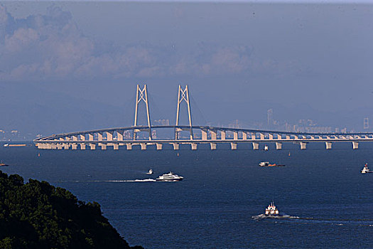 港珠澳大橋,跨海大橋