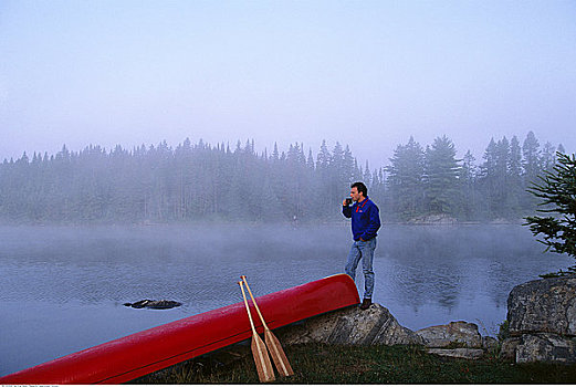 男人,阿尔冈金省立公园,安大略省,加拿大