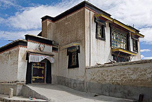 西藏日喀则民居