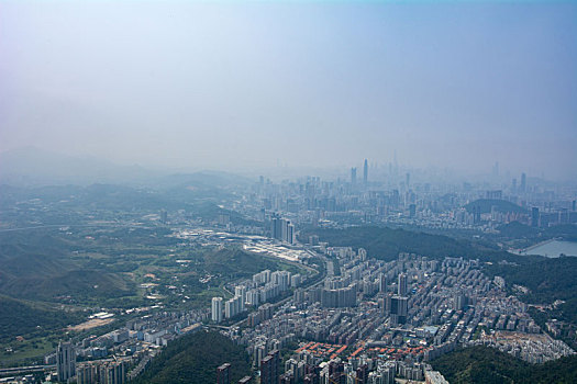 深圳梧桐山拍摄城市风光
