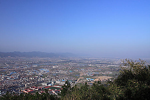 浙江东阳市东砚峰城市全景