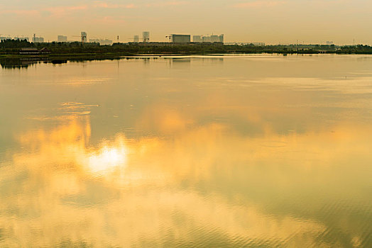 滹沱河生态旅游景区,日出景色