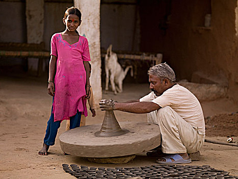 传统,陶器,女孩,山,拉贾斯坦邦,印度