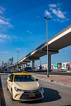 阿联酋迪拜谢赫,扎耶德路城市地铁轨道交通立交桥