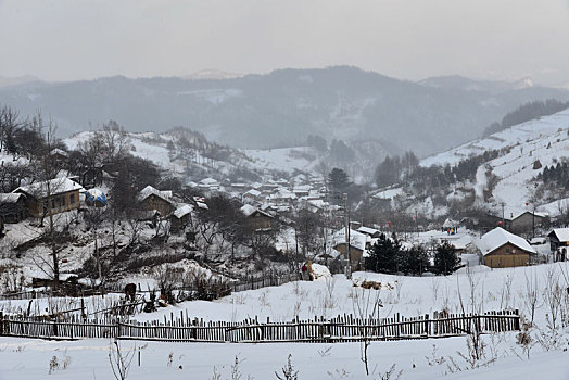 冬季吉林雪村-松岭美景如画