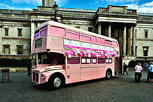 老,粉色,伦敦双层巴士,户外,国家,画廊,伦敦,英格兰,英国,欧洲