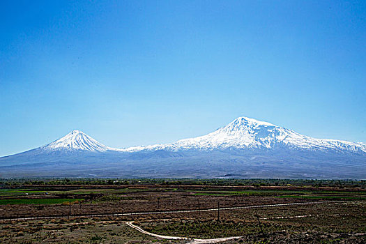 亚美尼亚圣山-亚拉腊山