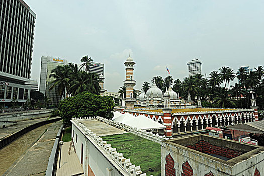 malaysia,kuala,lumpur,jamek,mosque,masjid,seen,from,the,railway