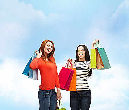 购物,销售,礼物,概念,两个,微笑,少女,购物袋