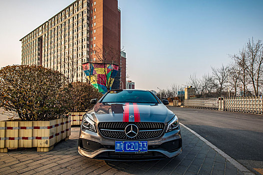 車