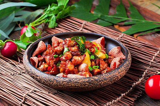 中华美食创意料理干锅辣子鸡