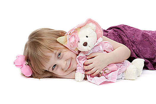 小女孩,4岁,毛绒玩具,熊