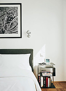 复古风格,边桌,靠近,床,灰色,软垫,床头板,灯,墙壁,框架,绘画