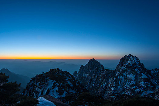 最美黄山冬雪时