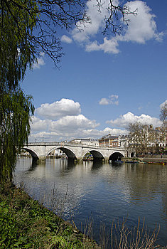 英格兰,伦敦,泰晤士河畔里士满,河边,里士满,桥