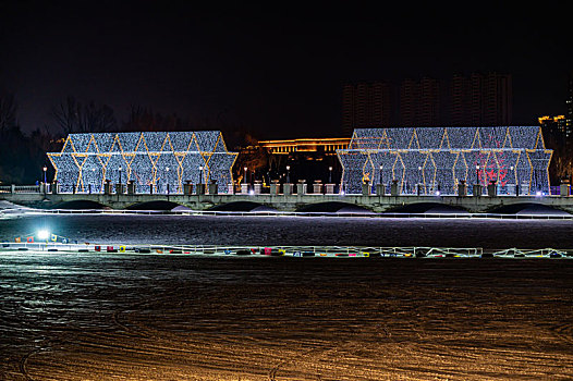 中国长春世界雕塑园冰雪新乐园夜景
