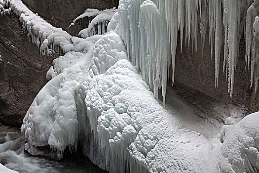 冰柱,雪,自然,地标,峡谷,山谷,加米施帕藤基兴,奥波拜延,区域,上巴伐利亚,巴伐利亚,德国,欧洲