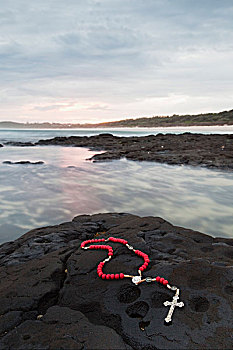 十字架,念珠,卧,石头,平整,新南威尔士,澳大利亚