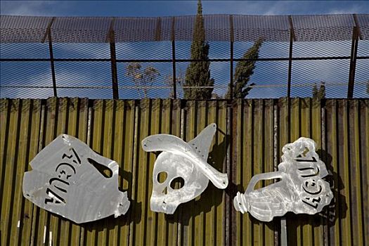 头骨,穿,阔边帽,空,水瓶,墨西哥,尝试,边界,艺术,栅栏,美国