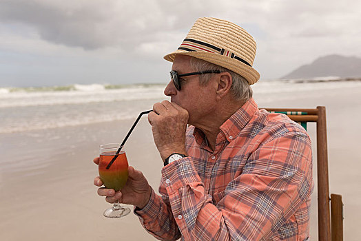 老人,鸡尾酒,喝,放松,沙滩椅