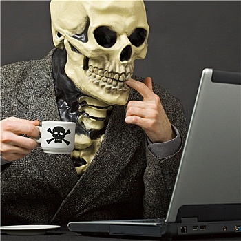 骨骼,饮料,有毒,咖啡,桌子,笔记本电脑