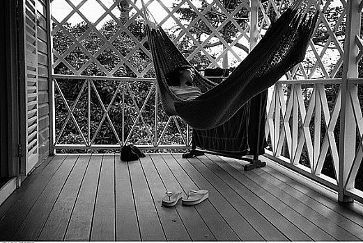 女人,睡觉,吊床,门廊,尼维斯岛,西印度群岛