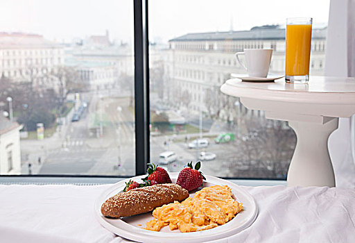 早餐,炒蛋,果汁,咖啡,酒店,窗户,风景,维也纳,奥地利