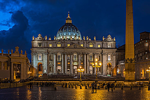 圣彼得广场,圣彼得大教堂,方尖塔,夜晚,罗马,意大利,欧洲