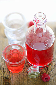 树莓果汁,瓶子,玻璃