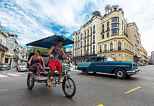 历史,汽车,街景,自行车,人力车,人,出租车,途中,交叉,酒店,哈瓦那,古巴
