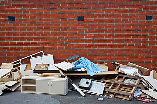 破损,家具,废料,垃圾,堆积,砖墙
