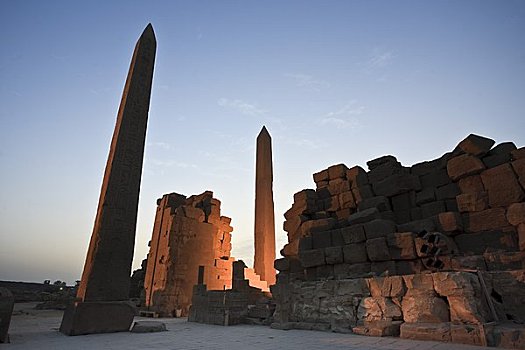 埃及,路克索神庙,卡尔纳克神庙,阿蒙神庙,方尖塔,哈特谢普苏特