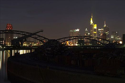 天际线,大,摩天大楼,法兰克福,夜晚,铁路桥,德国