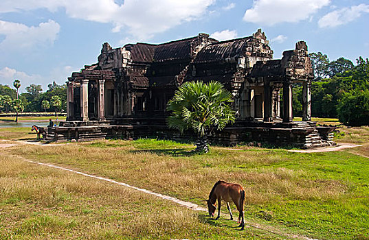 柬埔寨吴哥窑