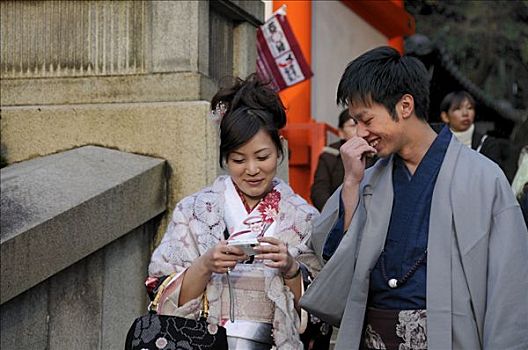 日本人,伴侣,穿,和服,看,照片,京都,日本,亚洲