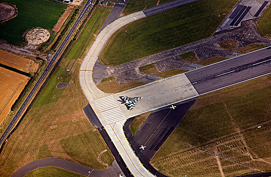 飞,轰炸机,起飞,林肯郡,2009年,艺术家