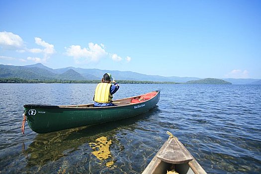 湖,独木舟