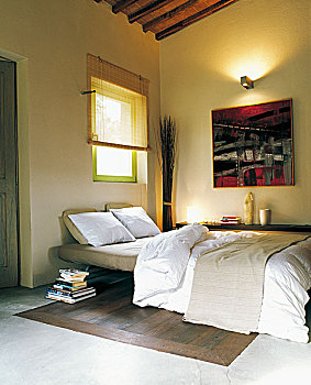 卧室,水泥,木地板,现代,墙壁,暖光,灯架,灯