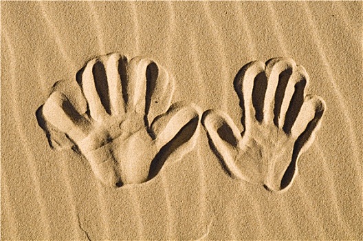 手,沙子