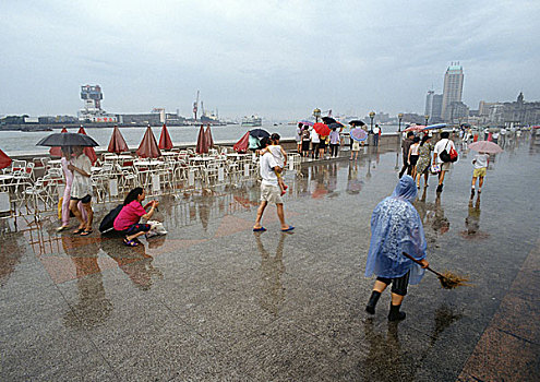 中国,上海,外滩,人,走,雨