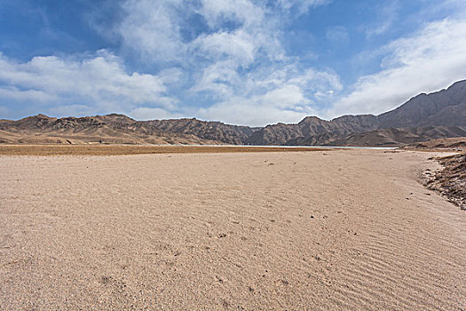 内蒙古阴山山脉风光