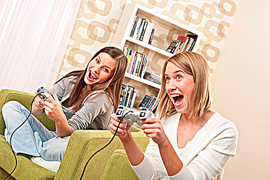 学生,两个,女青年,玩,录像,电视,游戏,现代生活,房间