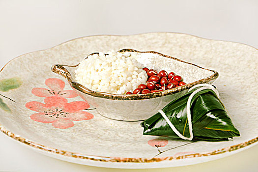 粽子和糯米红豆