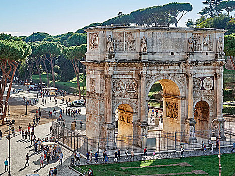 君士坦丁凯旋门,罗马