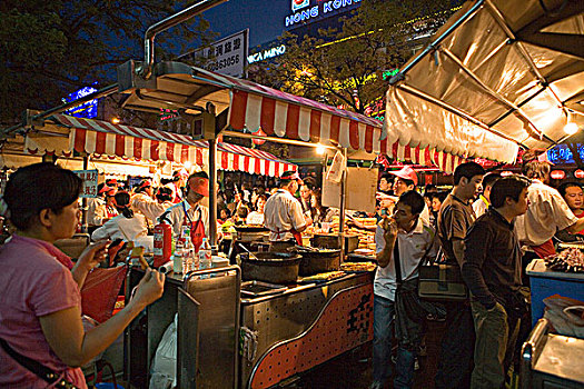 男人,夜市,王府井,北京,中国