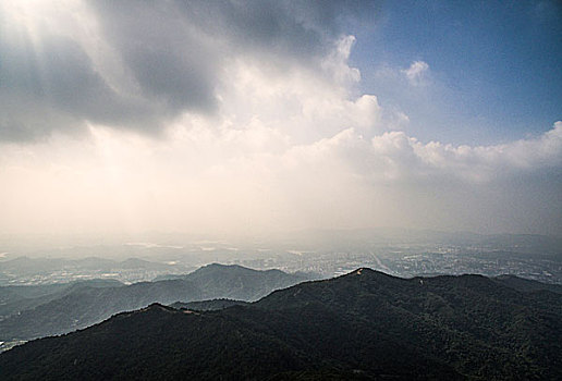 航拍深圳石岩羊台山-耶稣光