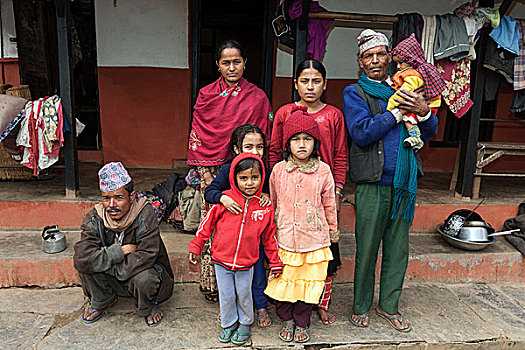 尼泊尔人,家庭,正面,房子,尼泊尔,亚洲