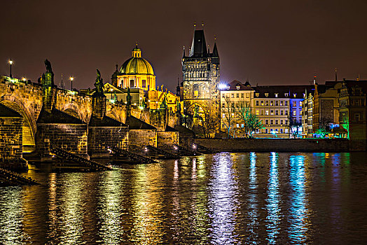 摩尔多瓦,查理大桥,桥,塔,阿西尼城,教堂,夜景,历史,中心,布拉格,波希米亚,捷克共和国,欧洲