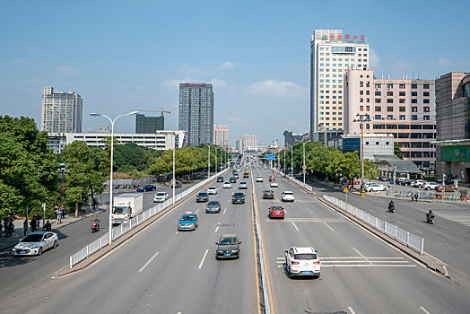 城市道路,公路