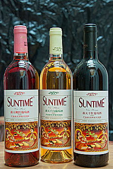 新疆,瓶子,红色,白色,玫瑰葡萄酒,展示,葡萄酒厂